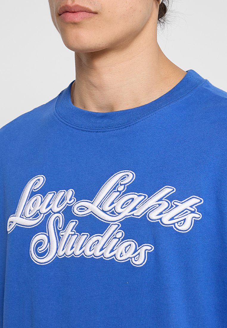 LOW LIGHTS STUDIOS®