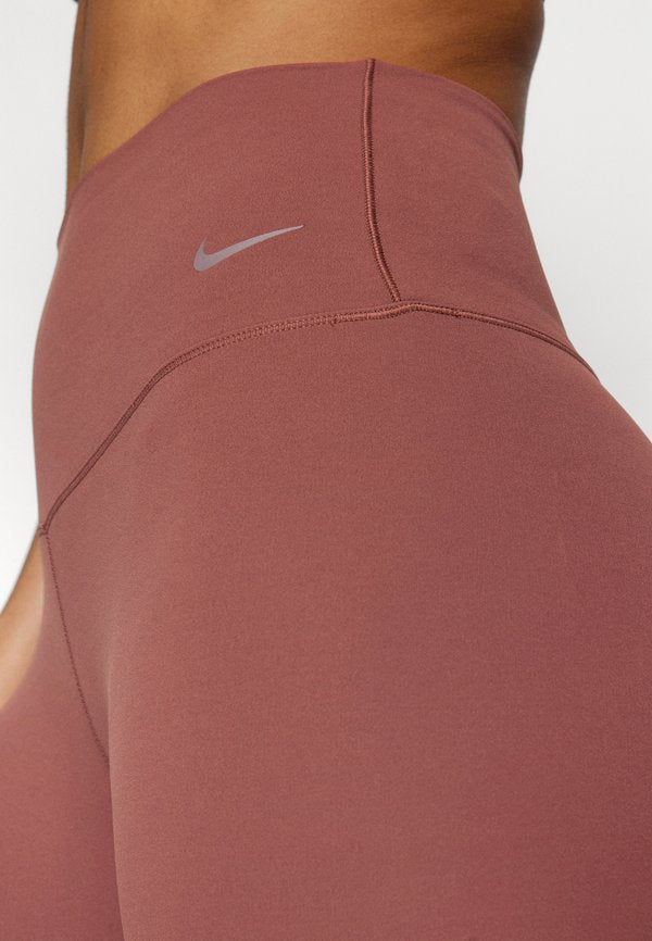 Nike Performance ZENVY HR 7/8