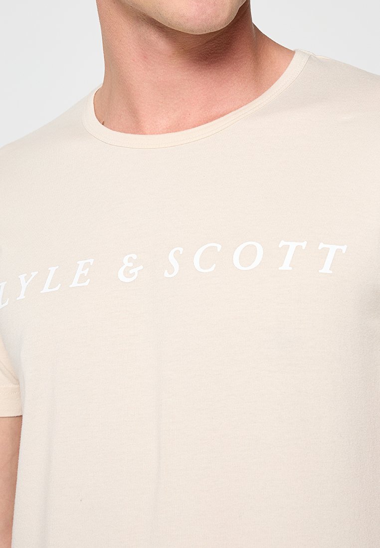 Lyle & Scott OAKLEY