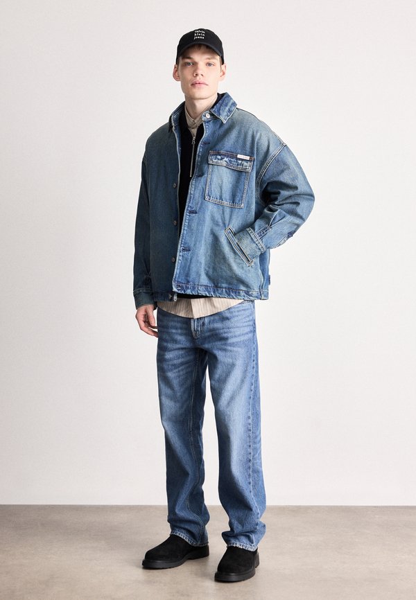 Calvin Klein Jeans