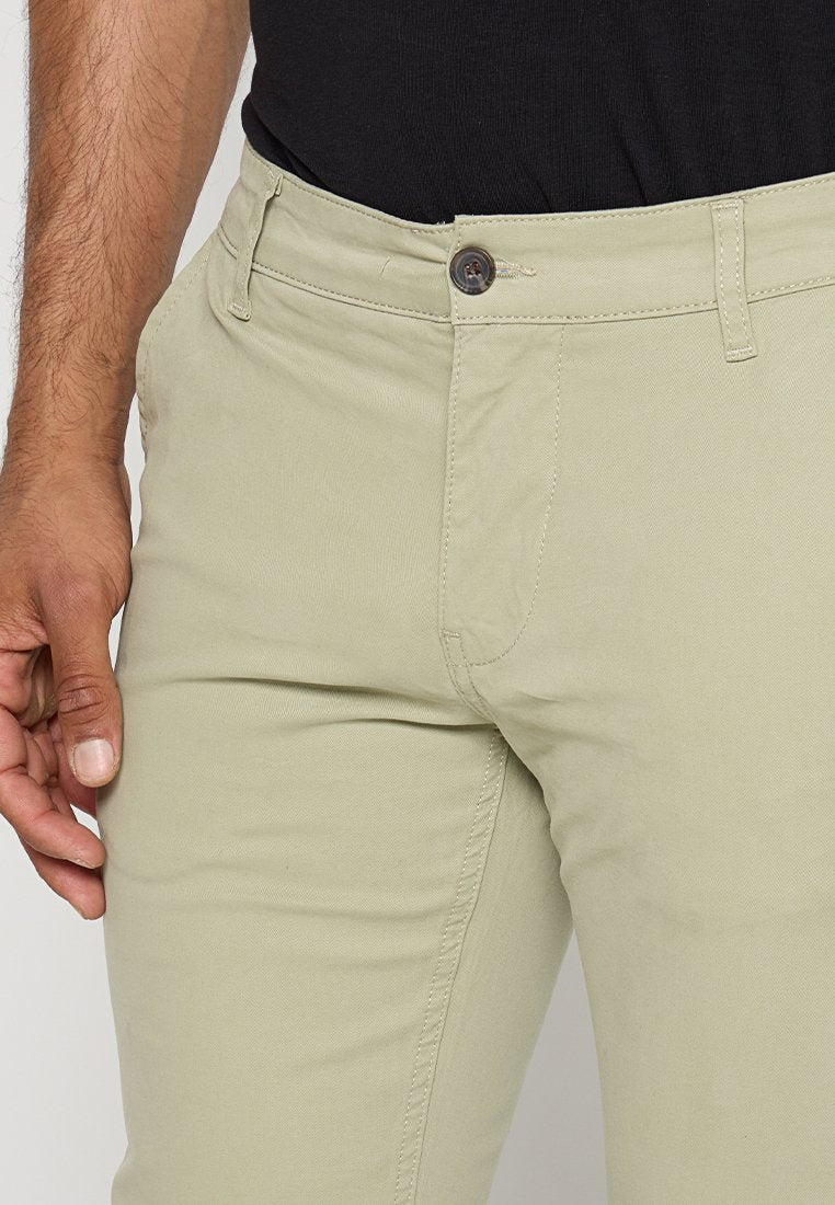 Lindbergh Chino Media 4