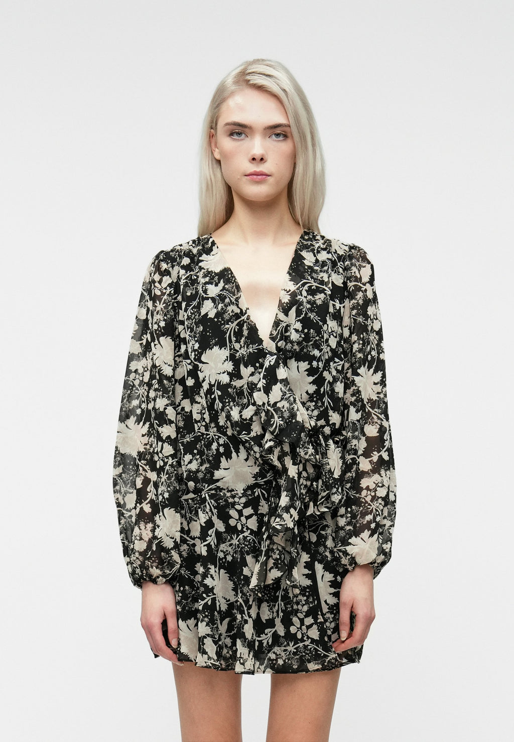 Abercrombie & Fitch PLUNGE WRAP MINI