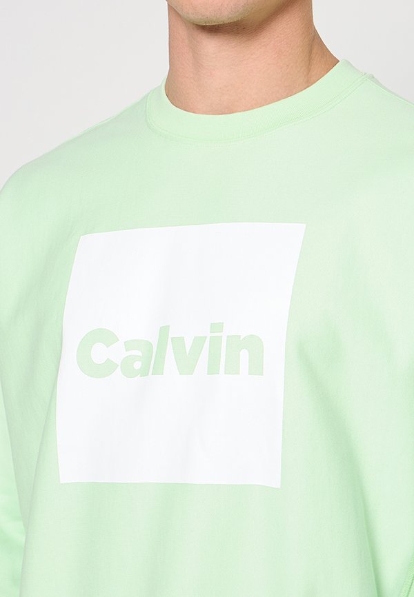 Calvin Klein Jeans