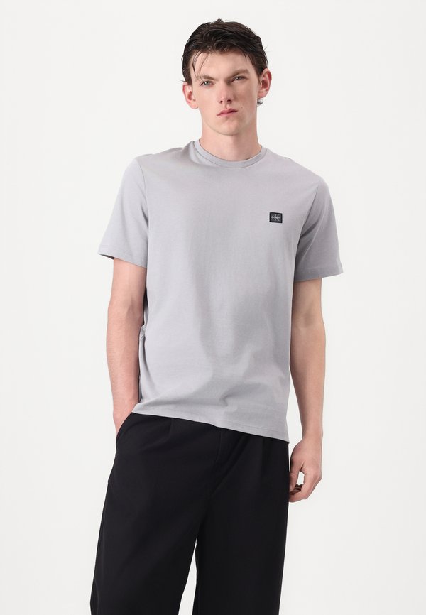 Calvin Klein Jeans