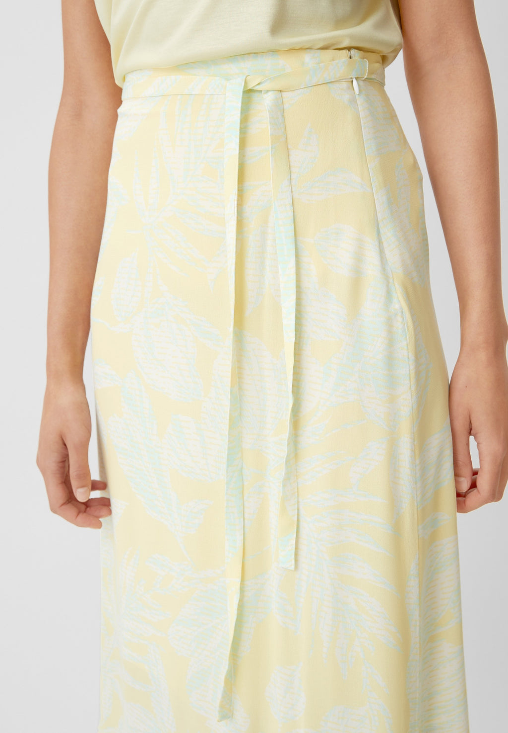 MIDI MIT ALLOVER PRINT Media 5