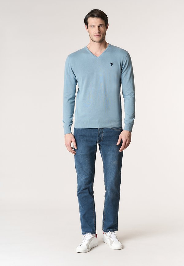 U.S. Polo Assn.