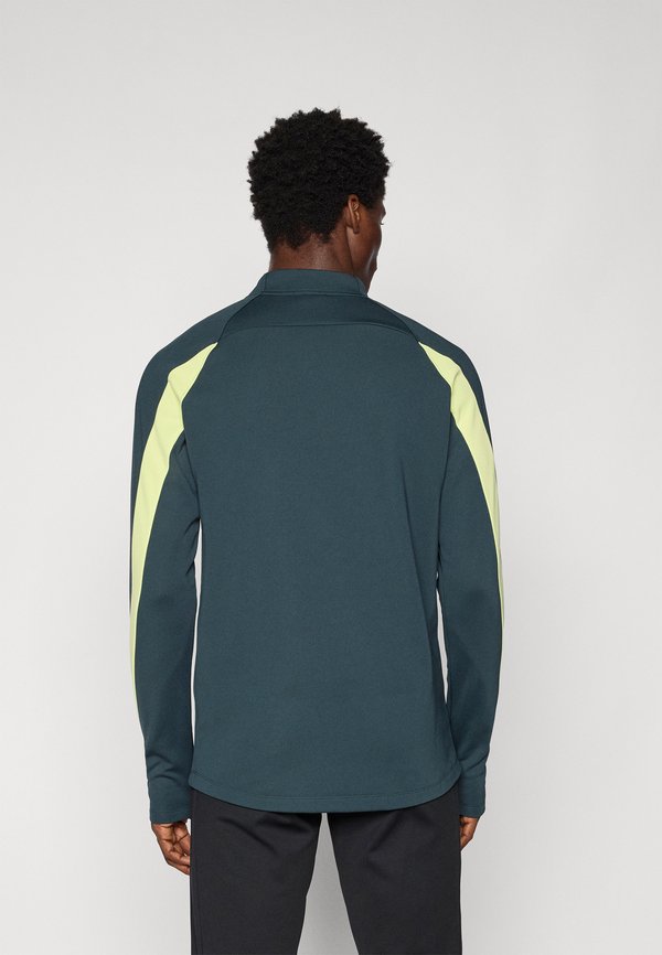 Nike Performance TOP