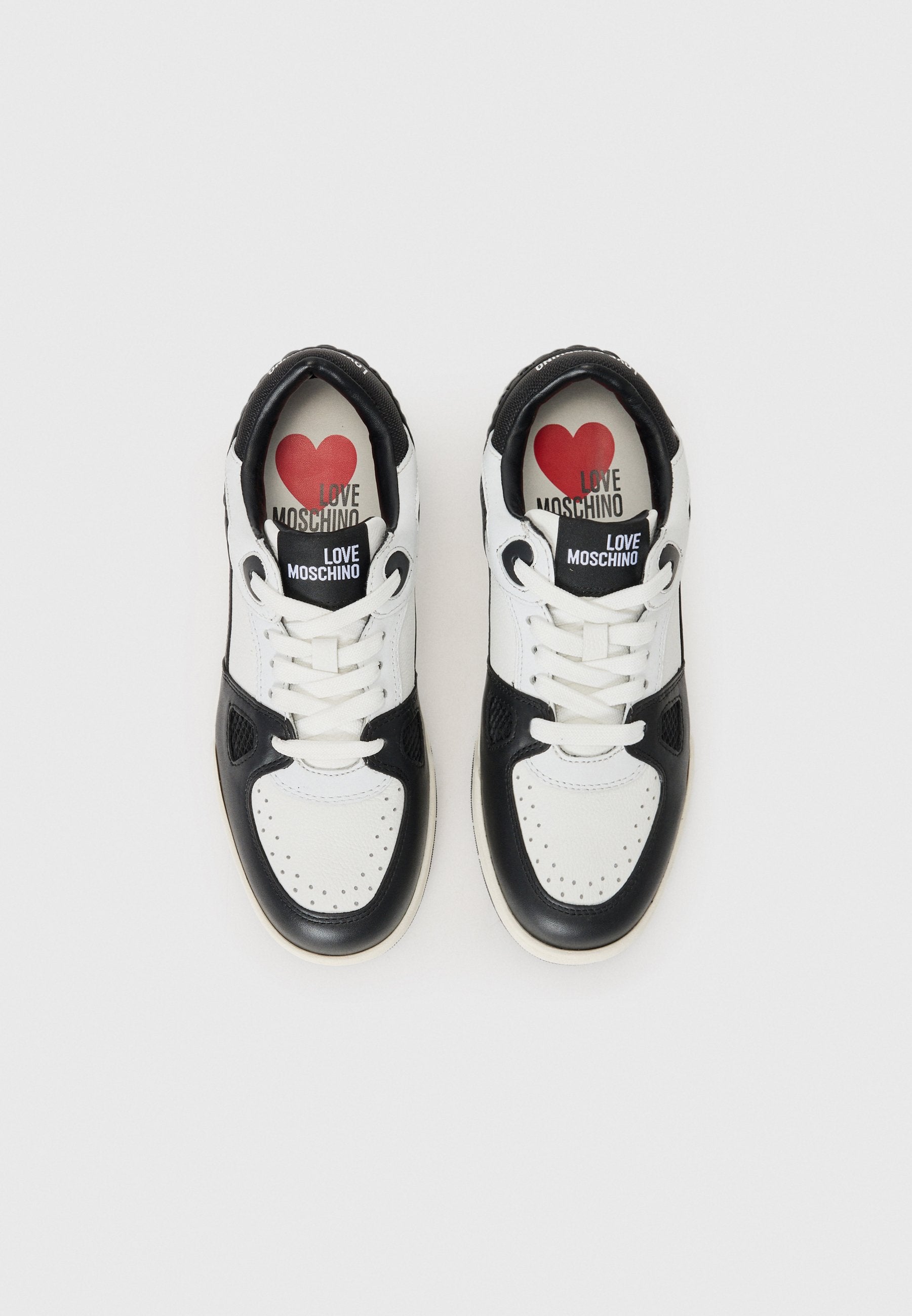 Love Moschino MADISON