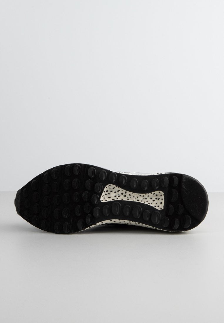 Steve Madden BARRA