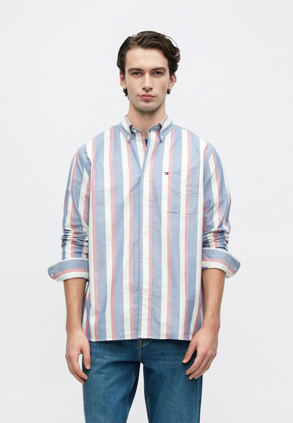 RELAXED FIT STRIPE OXFORD SHIRT Media 3