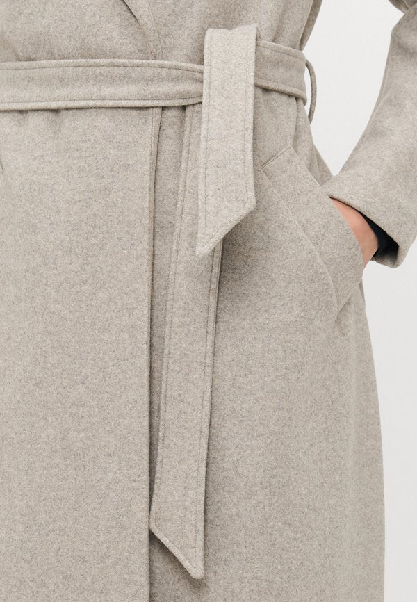 Vero Moda Tall VMFORTUNEAYA LONG COAT