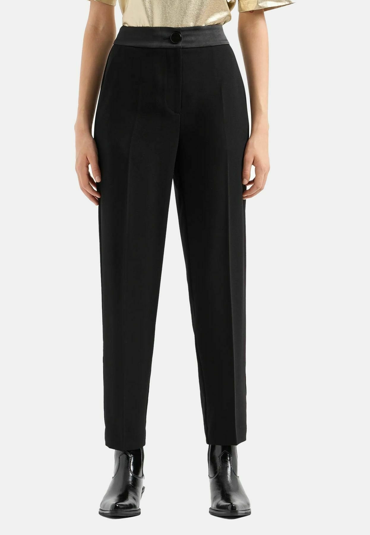 Armani Exchange