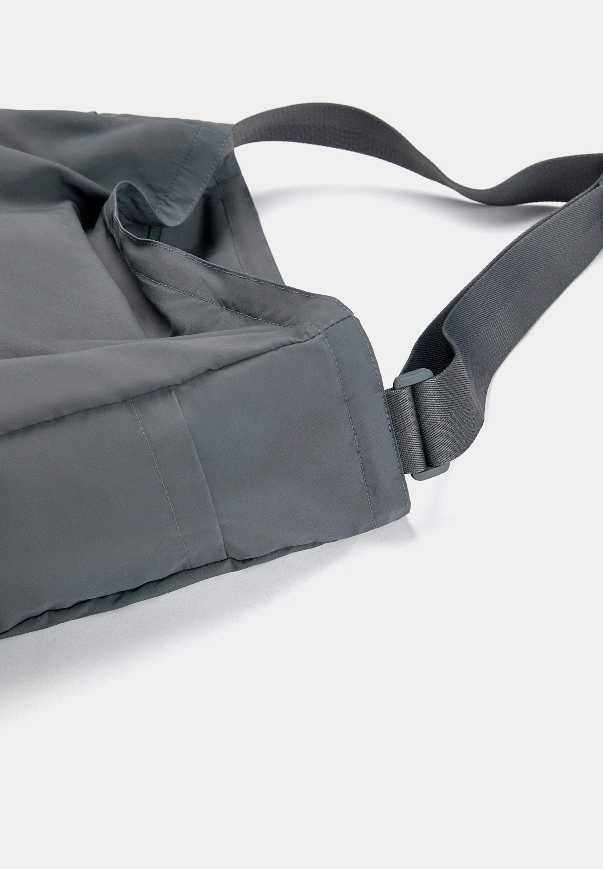 PULL&BEAR SHOPPER