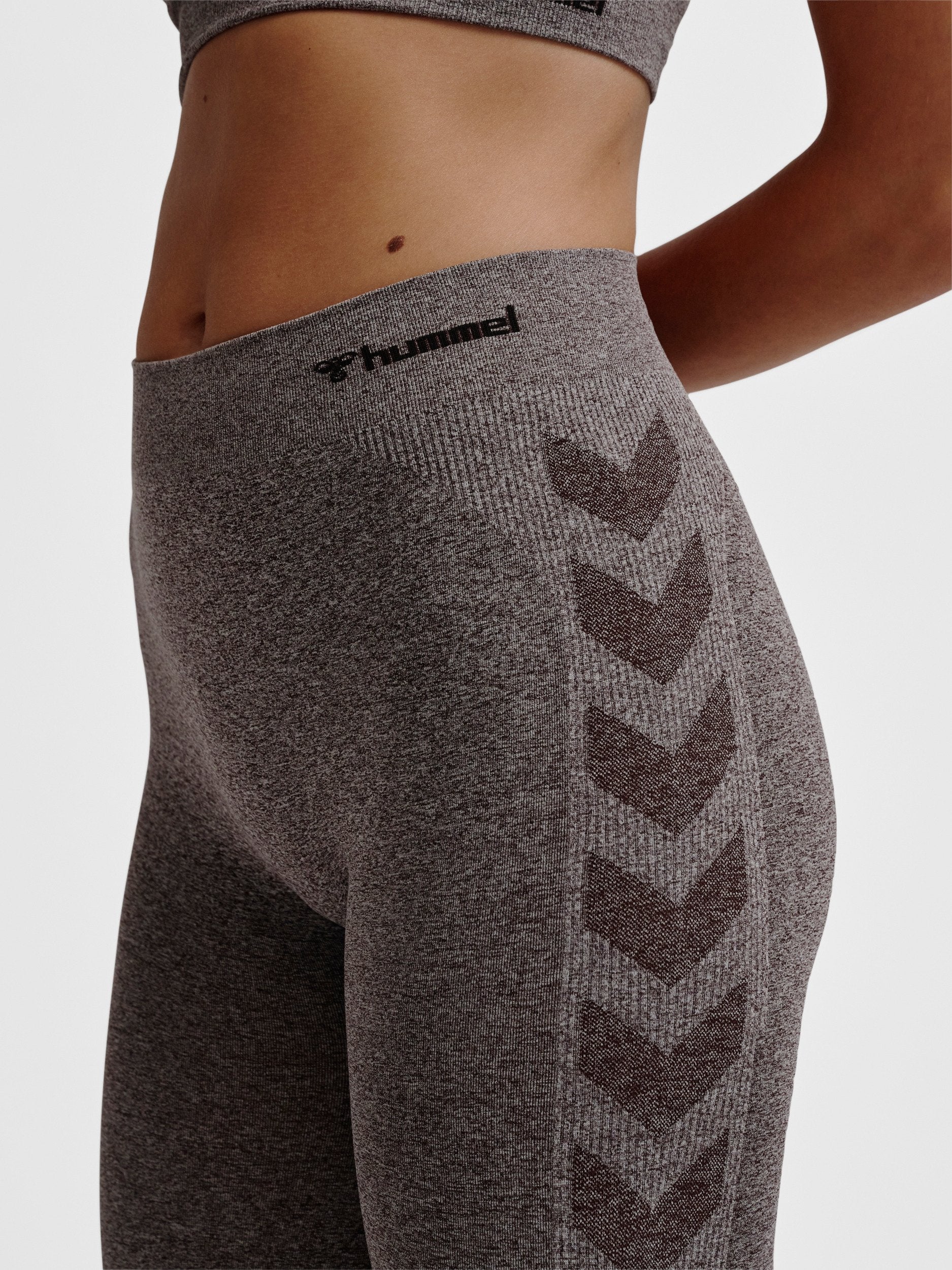Hummel SEAMLESS MID