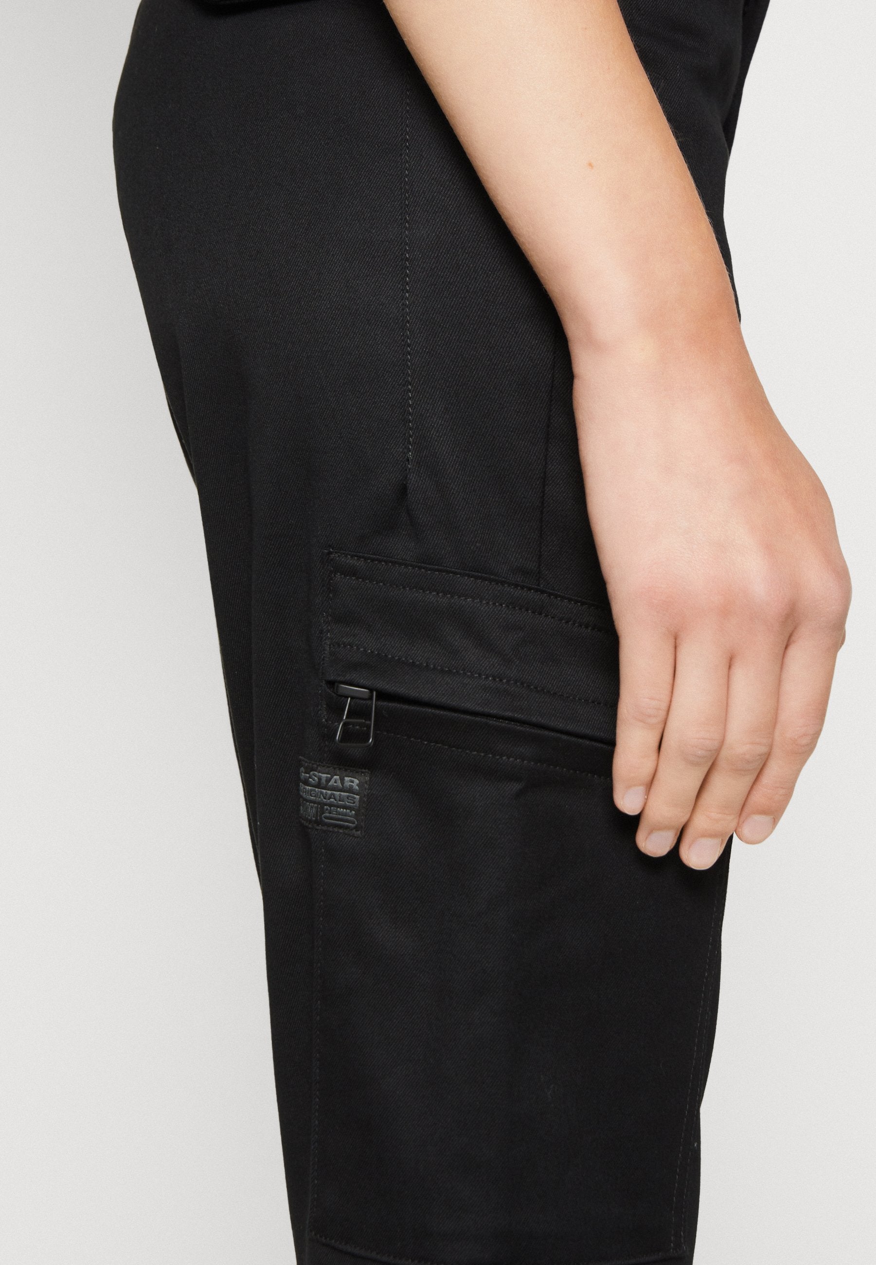 SLIM PANT  Media 6