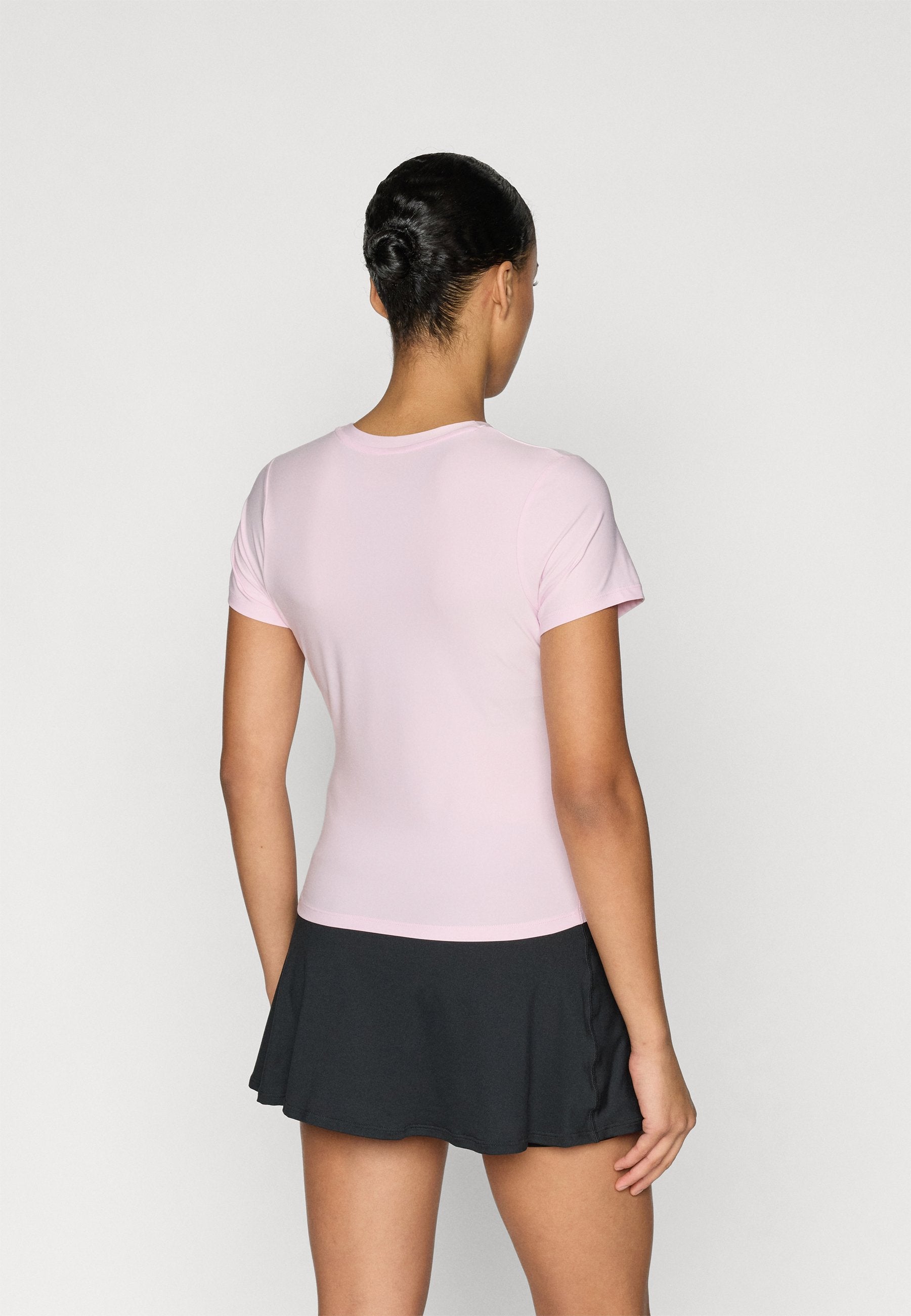 Nike Performance