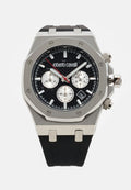 Roberto Cavalli silberne Metall-Chronographuhr mit schwarzem strukturiertem Zifferblatt, drei Unterzifferblättern, Datumsfenster und schwarzem Kautschukarmband.