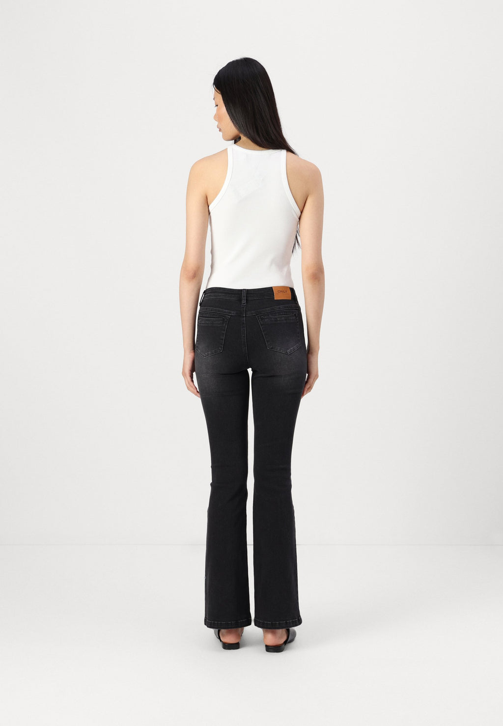 ONLWAUW MID WAIST Media 4