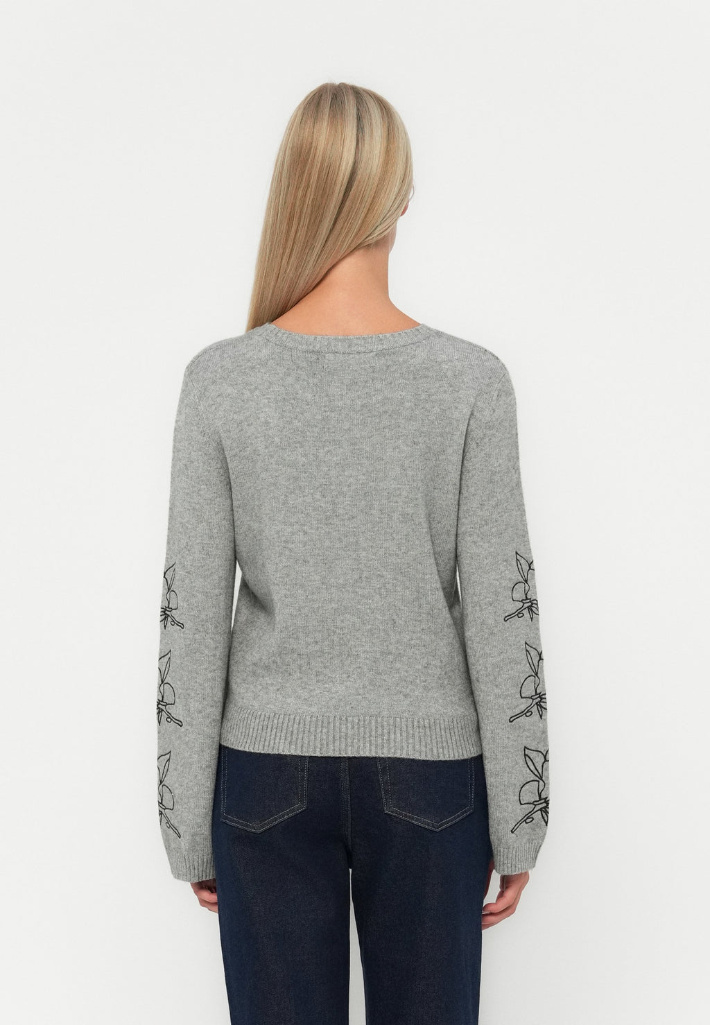 ONLY ONLATIA FLOWER O NECK