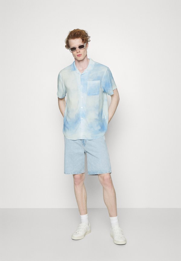Pier One by Zalando