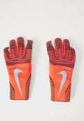 Nike Gripknit Handschuhe in leuchtendem Orange mit strukturierten schwarzen Akzenten und einem silbernen Logo. Verfügt über ein passgenaues, ergonomisches Design für Komfort.