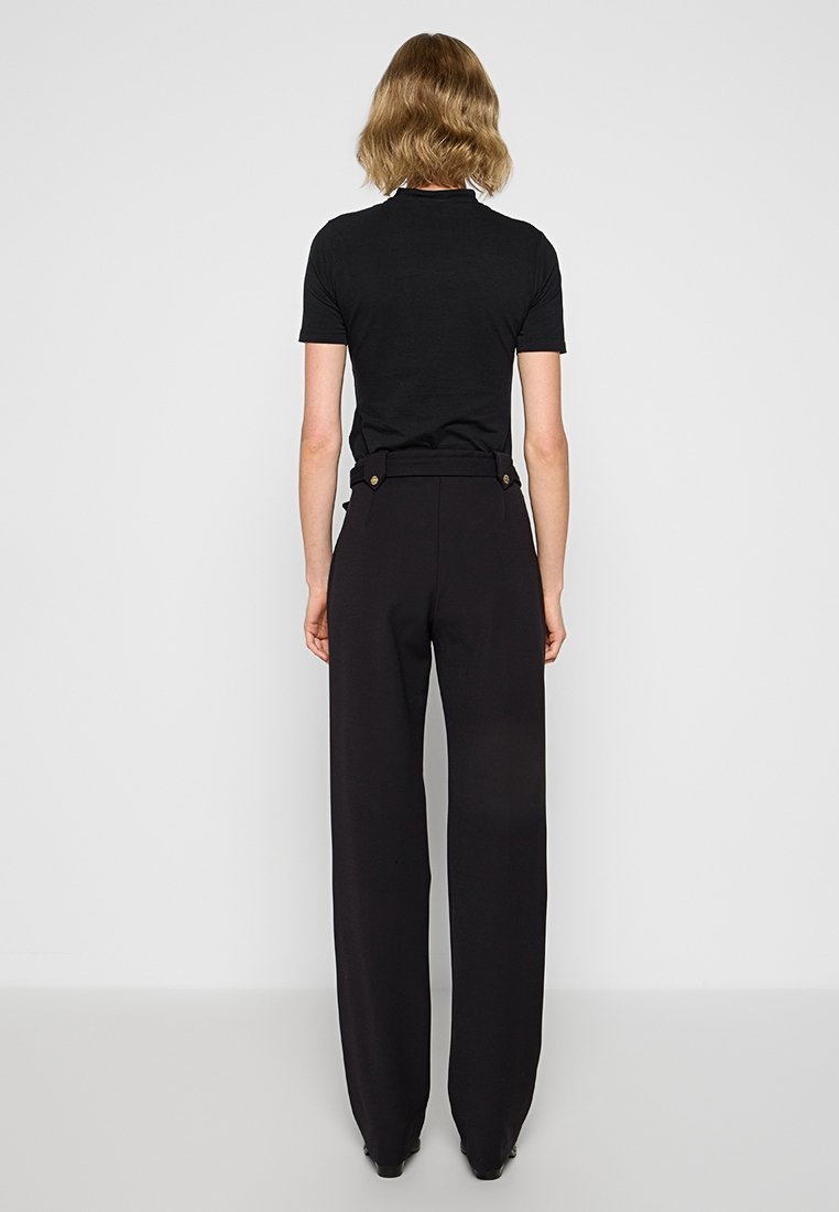 Versace Jeans Couture