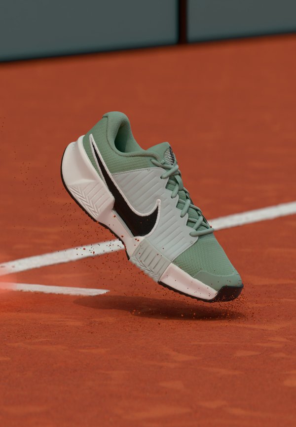 Nike Performance GP CHALLENGE PRO CLAY - Clay court tennis shoes - steam/black/light silver-coloured/white
