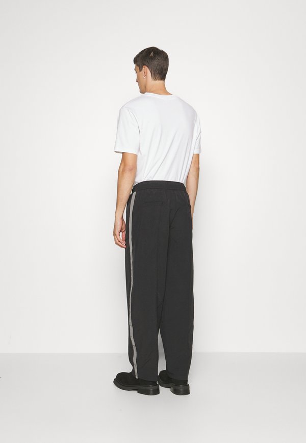 Han Kjøbenhavn TRACKSUIT TROUSERS