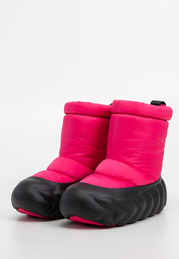 Crocs OVERPUFF