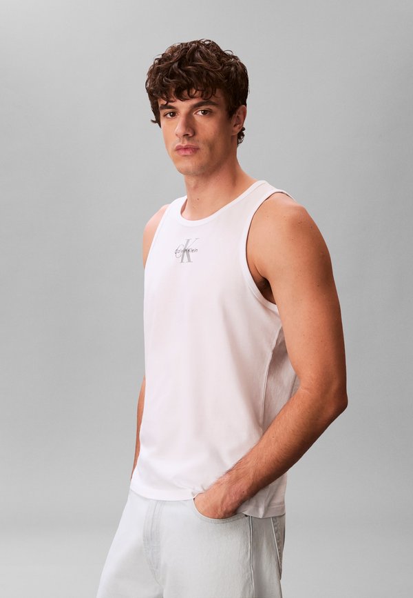 Calvin Klein Jeans MONOLOGO