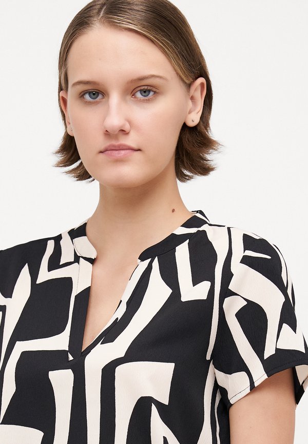 ONLY Tall ONLELITE LIFE V NECK