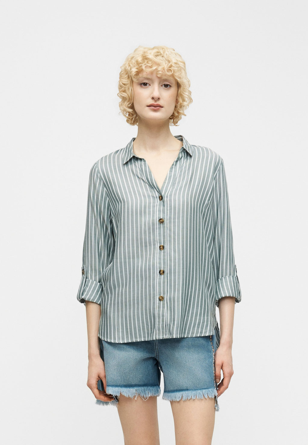 ONLY ONLRILLO PUORI STRIPE SHIRT