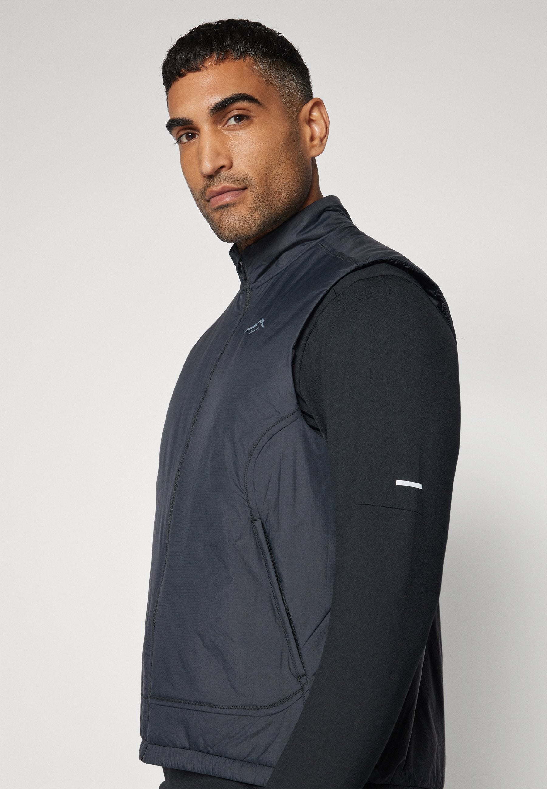 Nike Performance PRIMALOFT TRAIL VEST