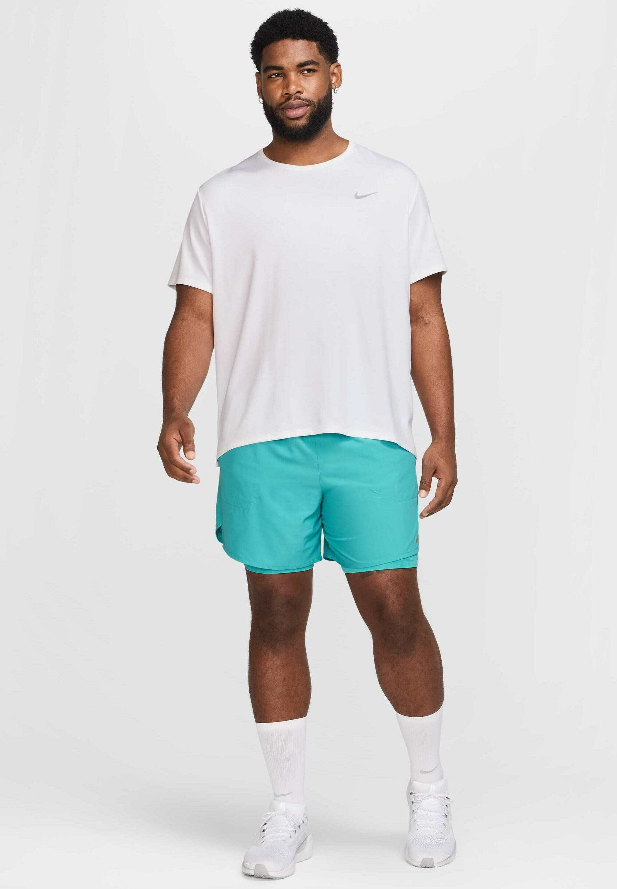 Nike Performance STRIDE SHORT