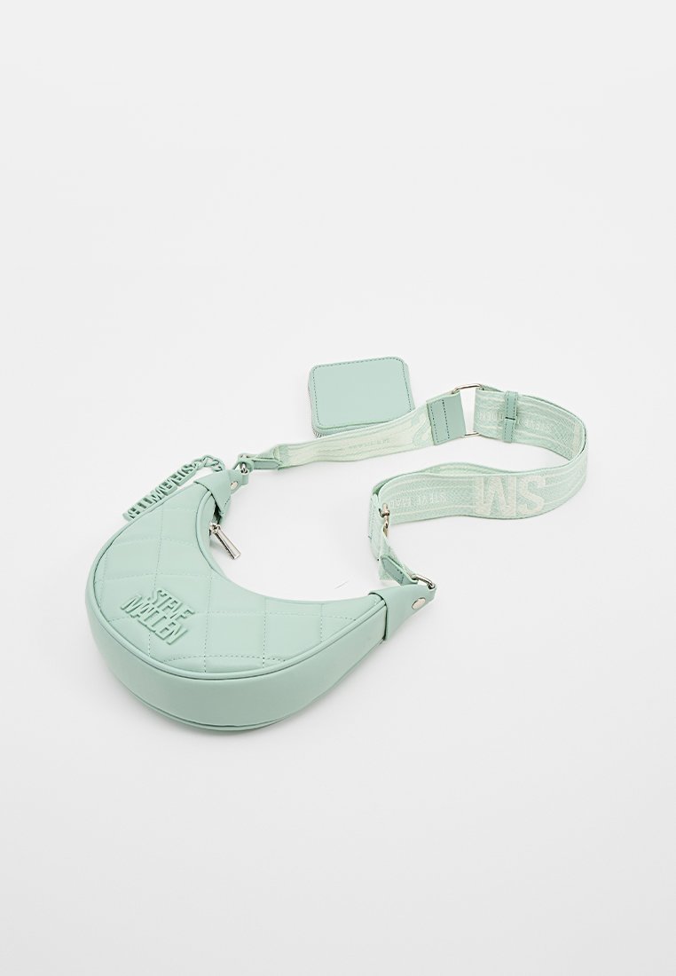 Steve Madden BANDRE