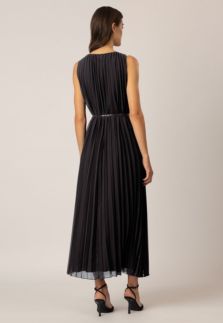 Apart Glamour