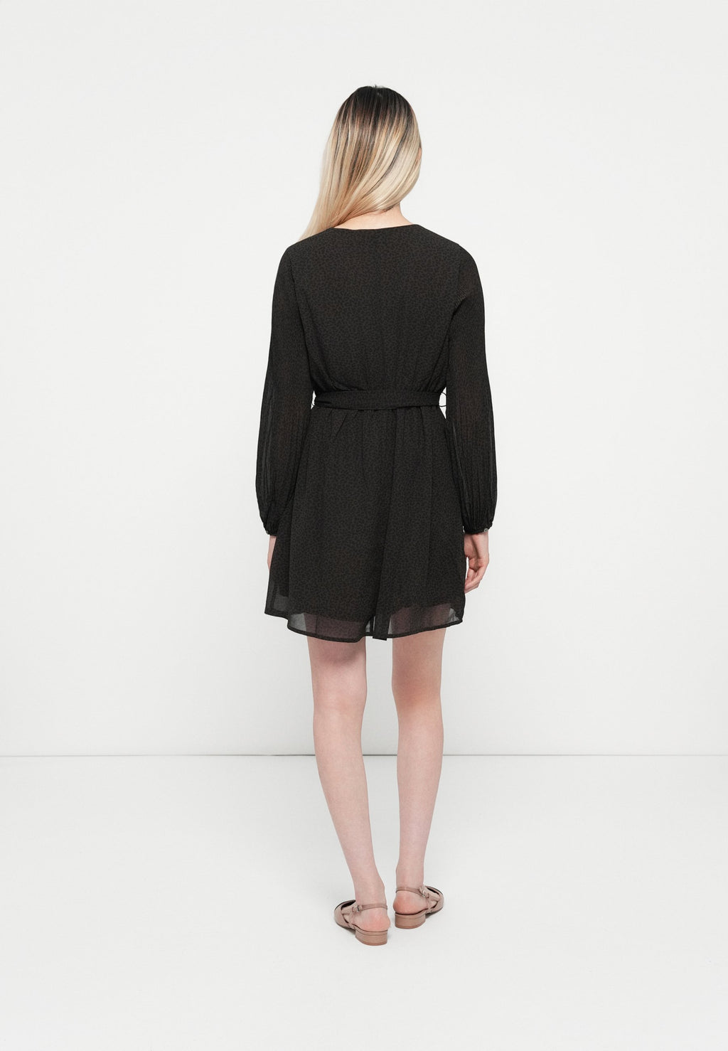 ONLSTAR LIFE SLEEVE DRESS Media 4