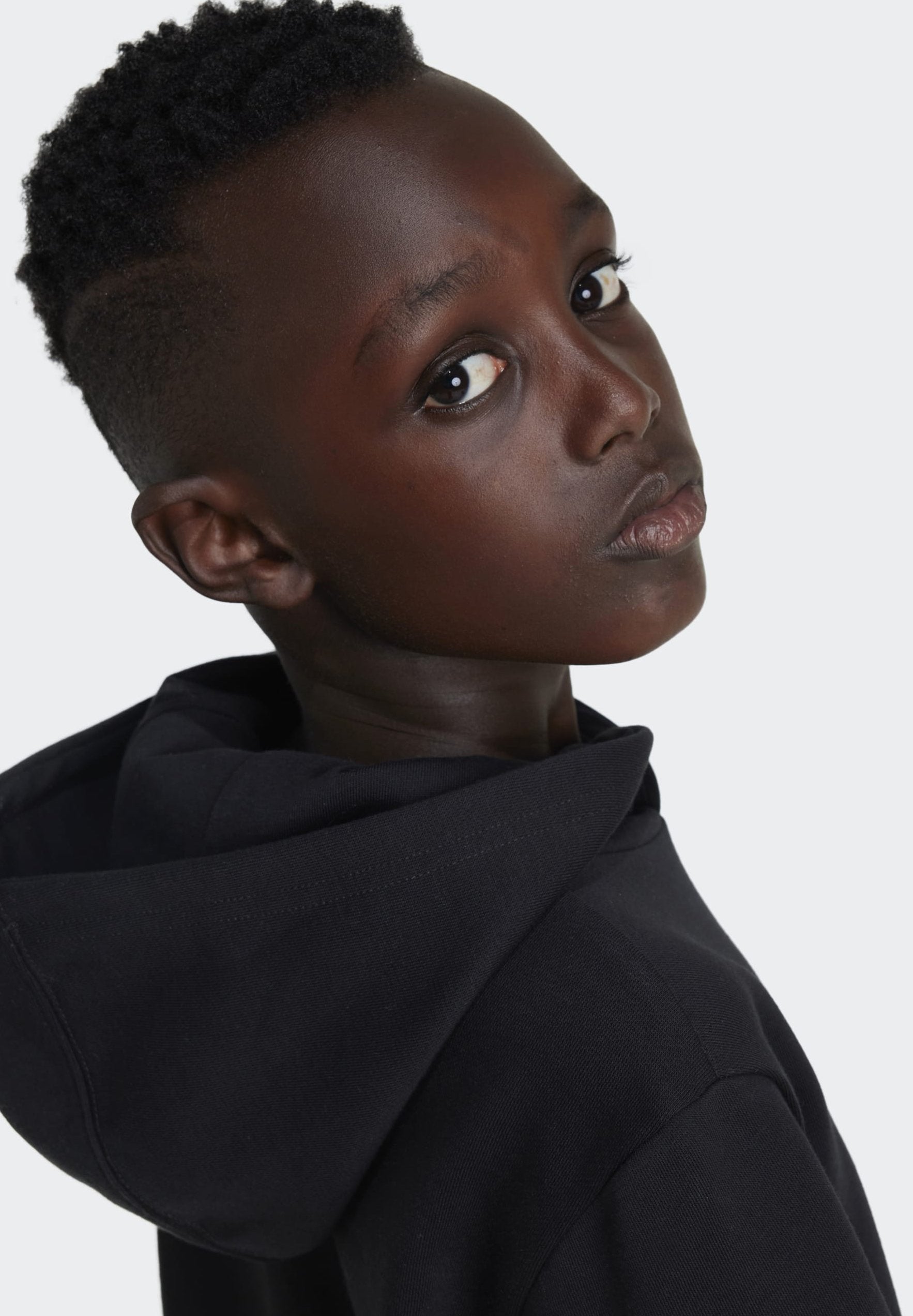 HOODIE UNISEX Media 4