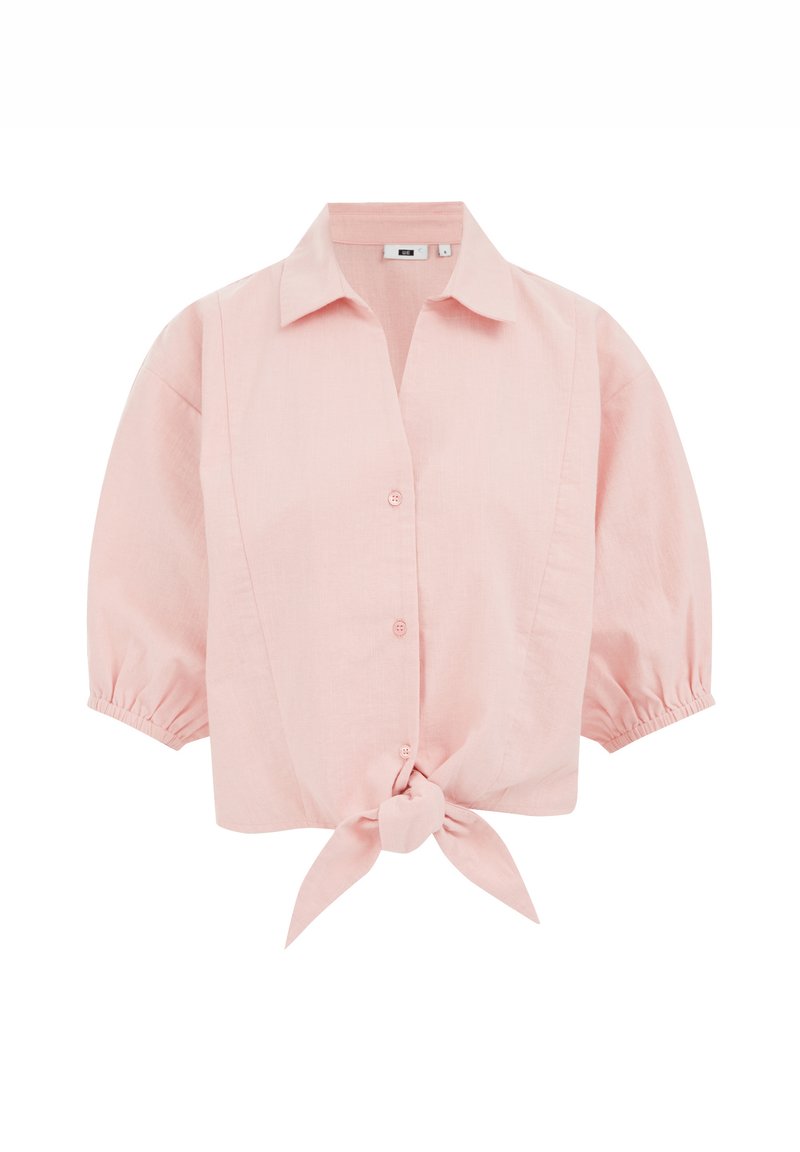 Kurze Ärmel, pinke Bluse mit gebundenem vorderen Saum. Sie hat einen Kragen, einen Knopfverschluss und geraffte Ärmel für eine entspannte Passform.