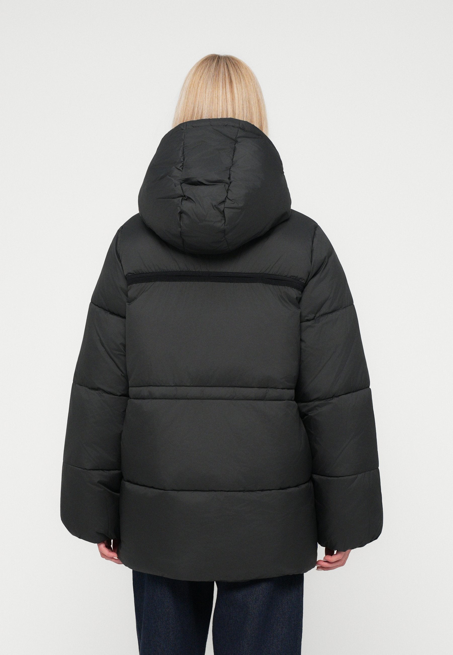 Object Puffer Hooded