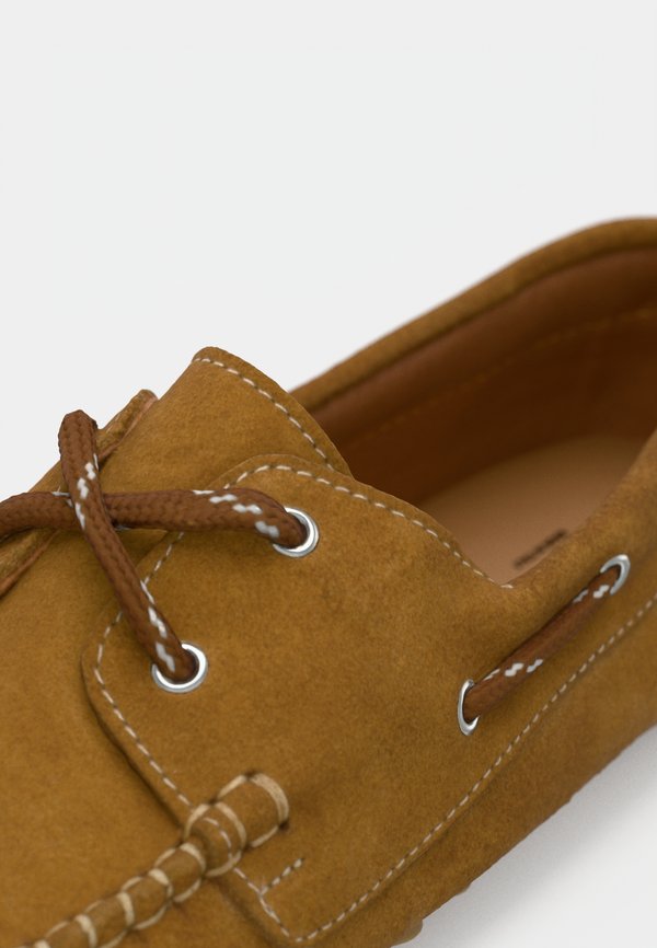 Valentino DRIVER