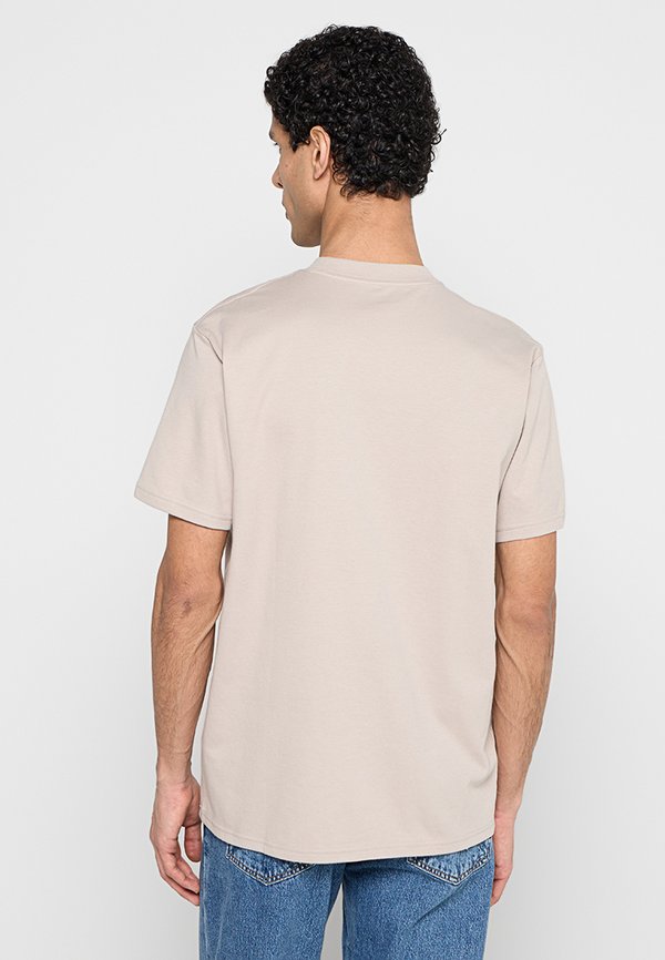 Hollister Co. RELAXED FIT