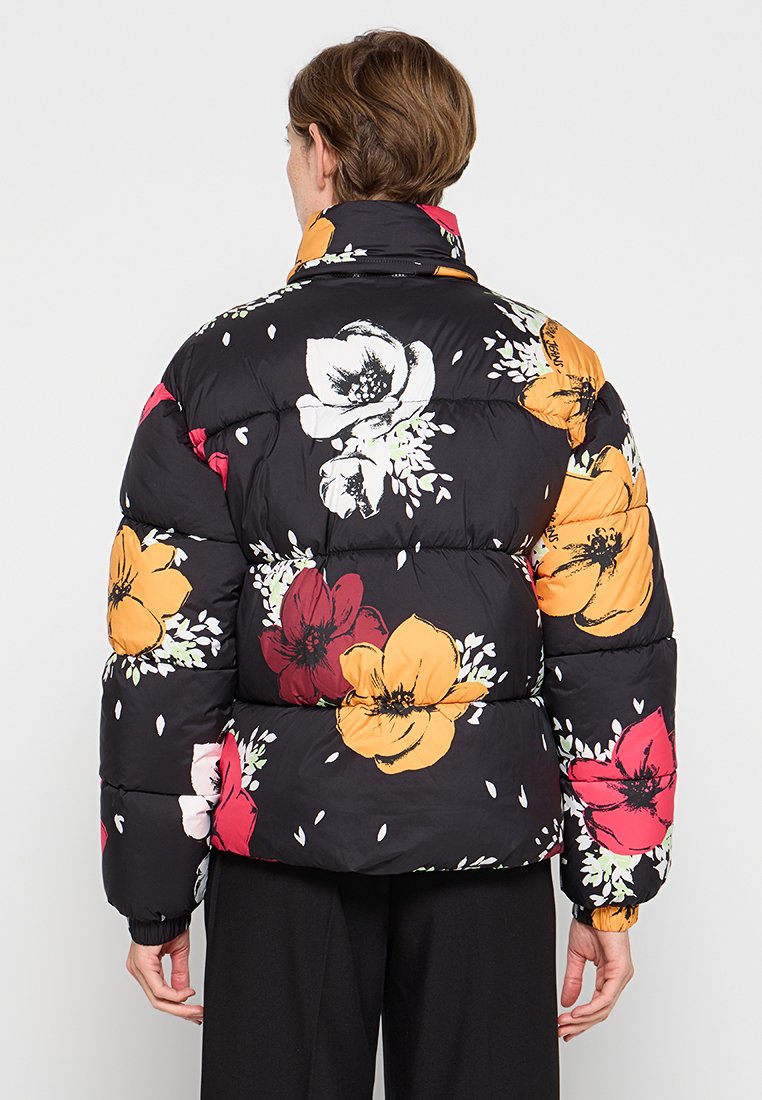 MOSCHINO JEANS