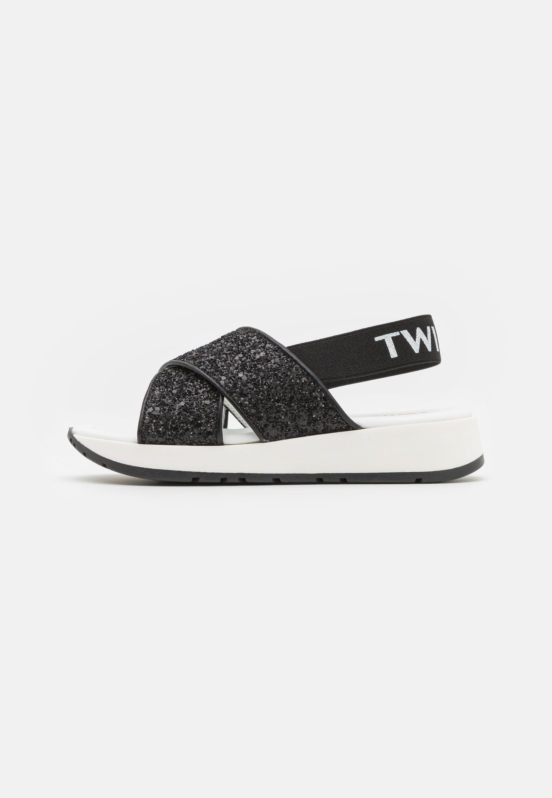 TWINSET