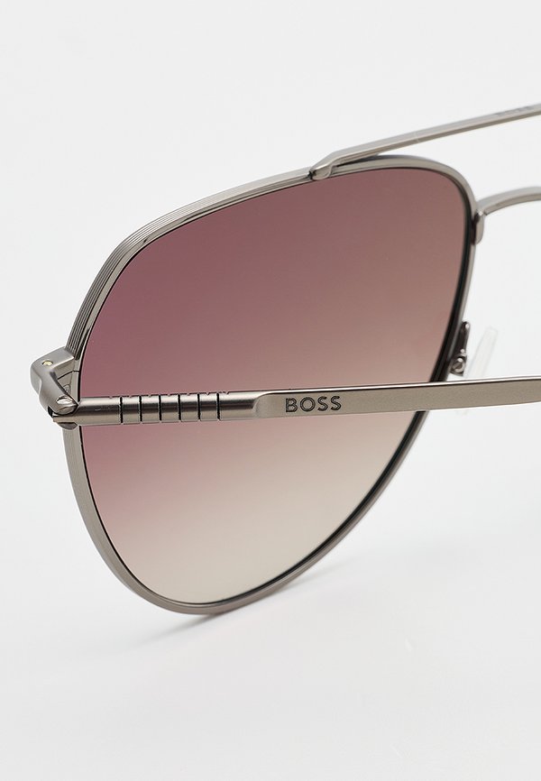 BOSS