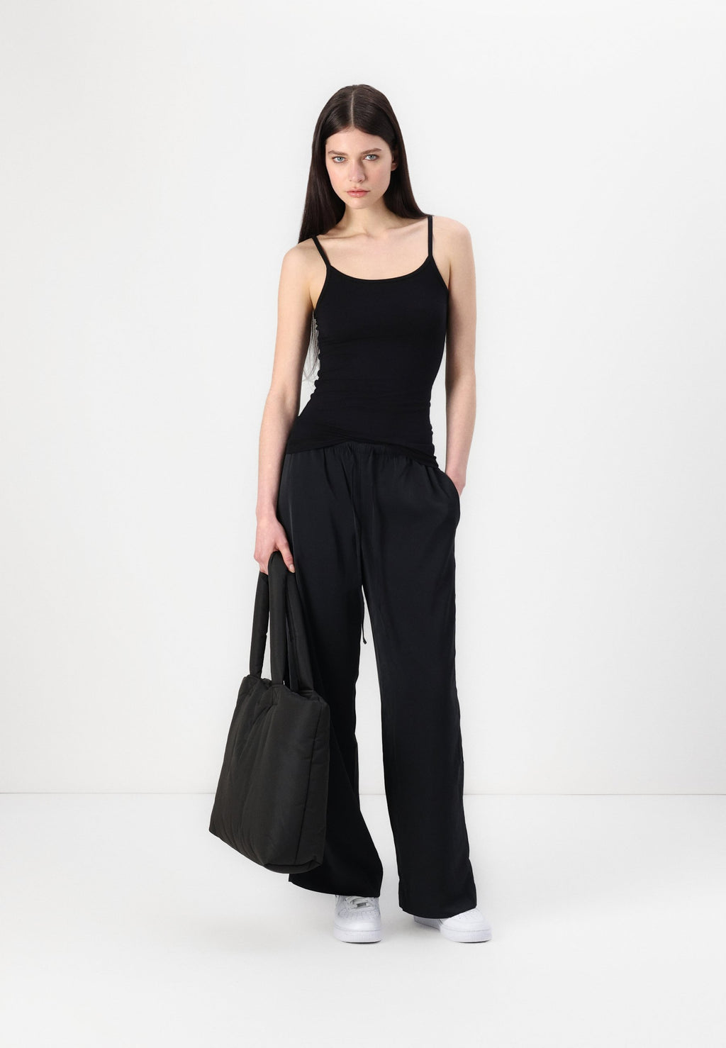 Abercrombie & Fitch Drapey Wide Leg Pull-On Pant