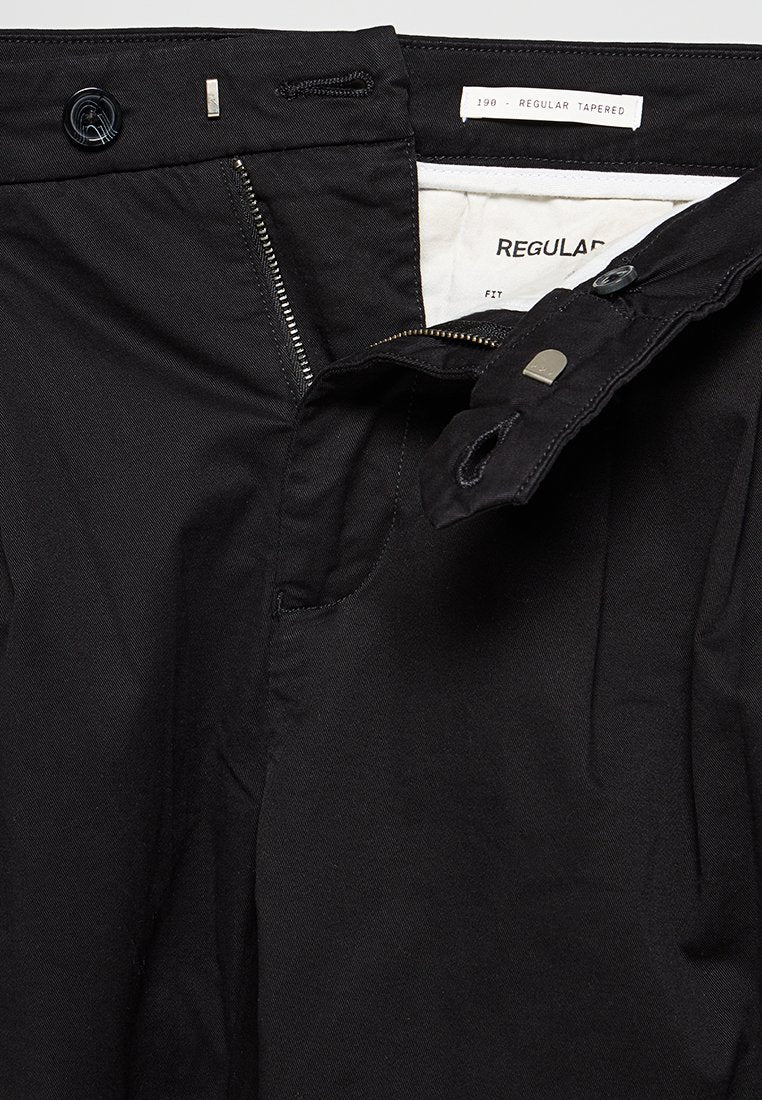 Selected SLHZ190 ADAM REGULAR FIT