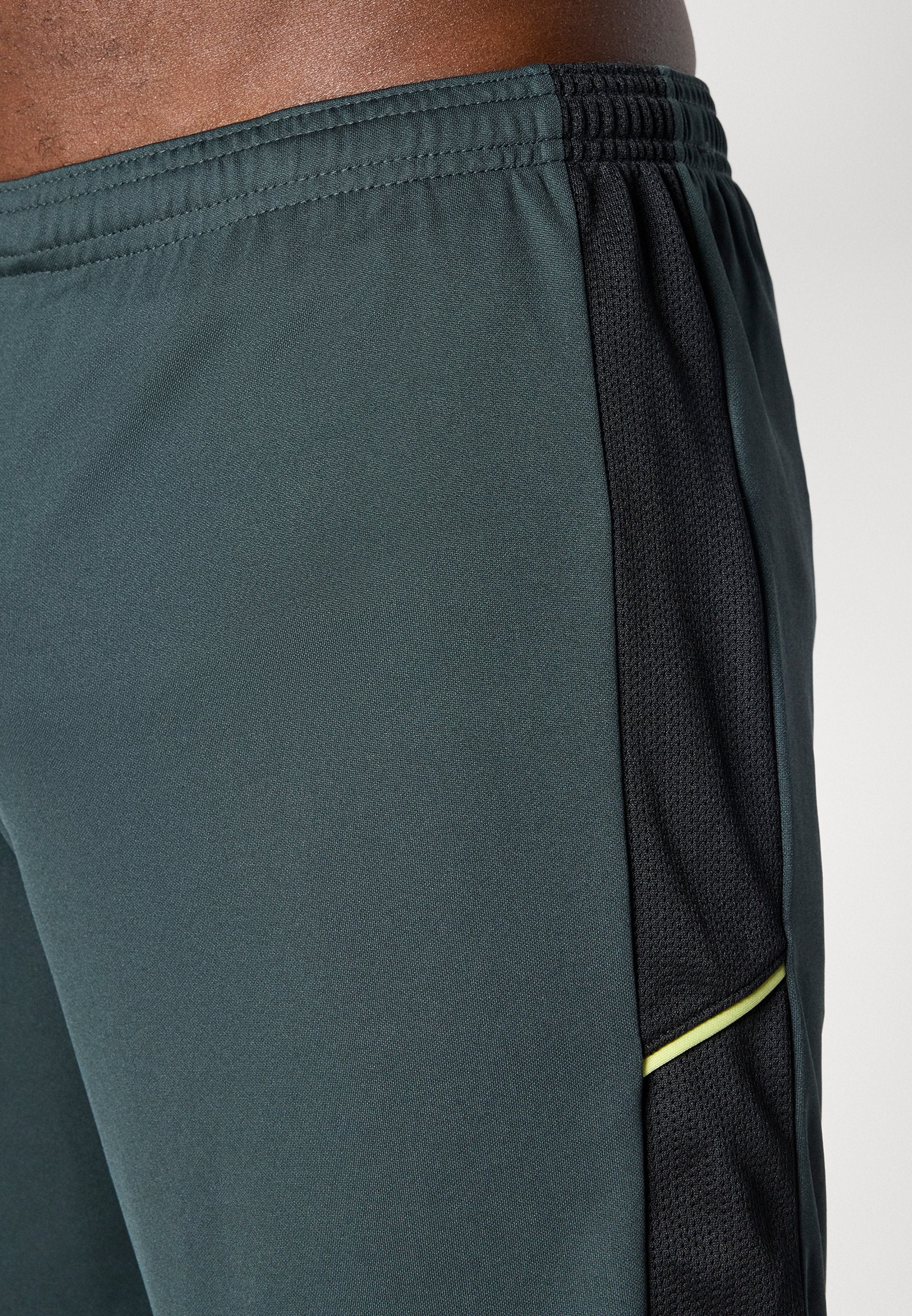 Nike Performance ACADEMY SHORT