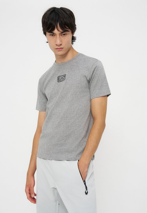 EA7 Emporio Armani