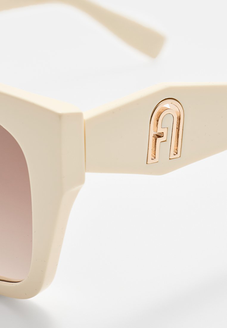 Furla